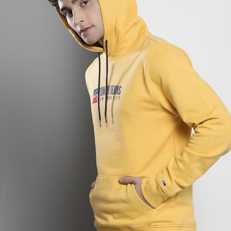 Men Yellow Applique Detailed Hooded Casual Pullover Sweatshirt